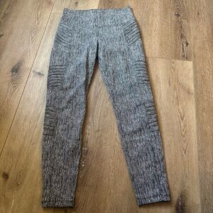 Athleta Delancey Textured Moto Tight Leggings Ankle Zipper Houndstooth Black S